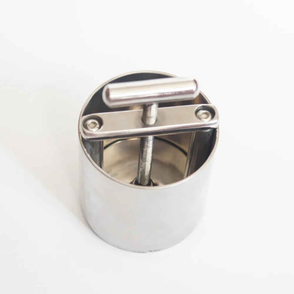 Testicle Squeezer Scrotum Pendant Ball Stretchers